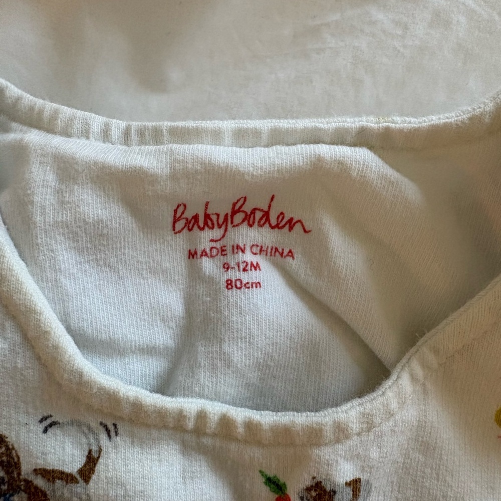 Baby Boden White Romper with Animal Prints 9-12 months - Picture 2 of 4